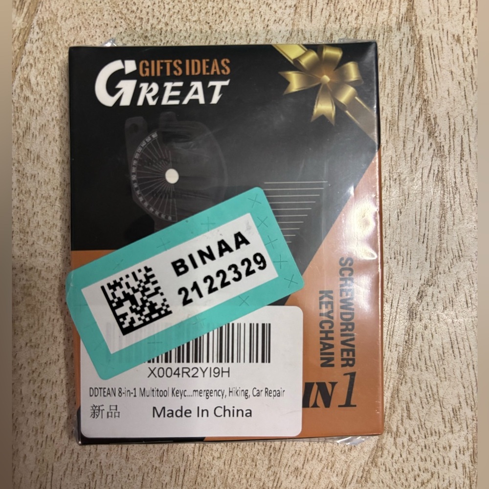 Multitool Keychain with Screwdriver - Black and Orange